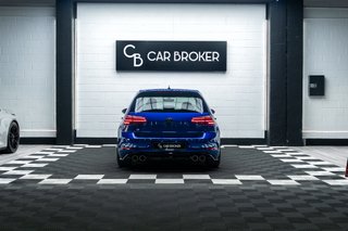 VOLKSWAGEN GOLF 7.5R *AKRAPOVIC*