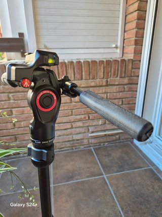 Trípode Manfrotto Profesional