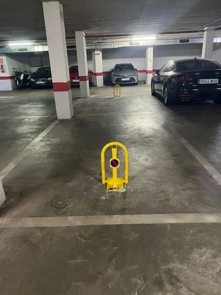 Garaje en alquiler en Martín Carpena - Torre del Río en Málaga
