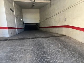 Garaje en alquiler en Martín Carpena - Torre del Río en Málaga
