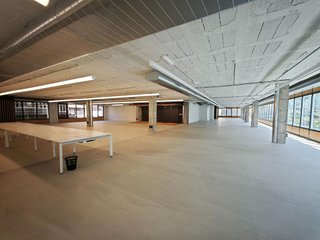 Local comercial en alquiler en La Maternitat i Sant Ramon en Barcelona
