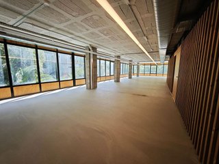 Local comercial en alquiler en La Maternitat i Sant Ramon en Barcelona