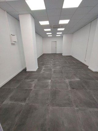 Local comercial en alquiler en El Centre en Esplugues de Llobregat