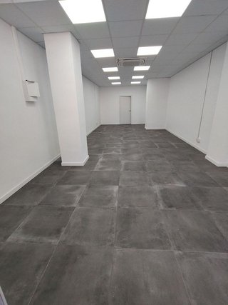 Local comercial en alquiler en El Centre en Esplugues de Llobregat