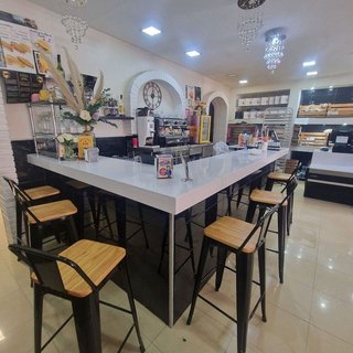 Local comercial en venta en Torrent Ballester en Viladecans