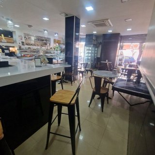 Local comercial en venta en Torrent Ballester en Viladecans
