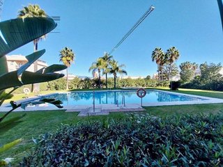 Piso en venta en Puerto - Plaza de Toros en Estepona