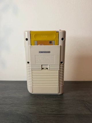 Game Boy y cartucho