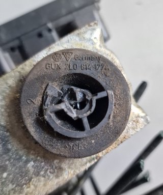 Módulo de control de ESP y ABS Volkswagen Touareg