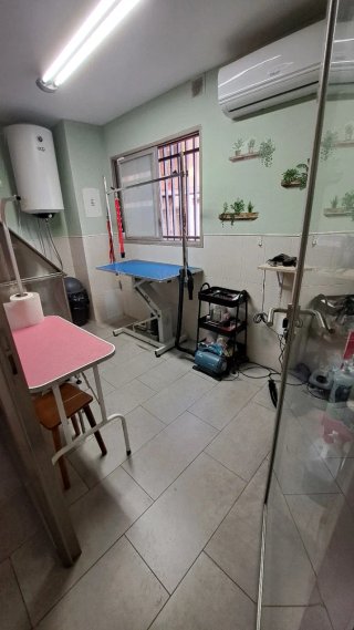 Traspaso peluquería en pleno funcionamiento