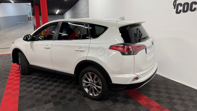 Toyota Rav4 2.5l hybrid 2WD Advance
