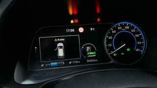 Nissan Leaf 40kWh Tekna ProPilot Park 110 kW (150 CV)