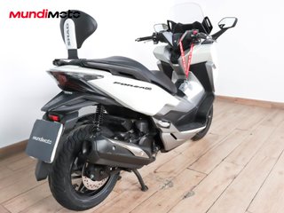 HONDA FORZA 300