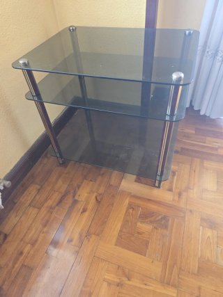 Mesa auxiliar cristal y metal