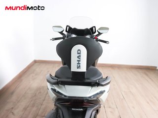 HONDA FORZA 300