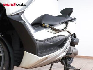 HONDA FORZA 300