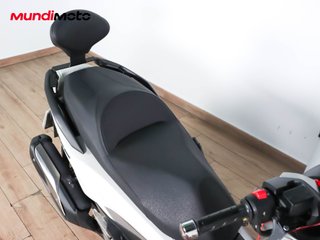 HONDA FORZA 300