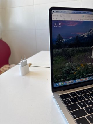 MacBook Air 13” M3 512GB 24GB RAM