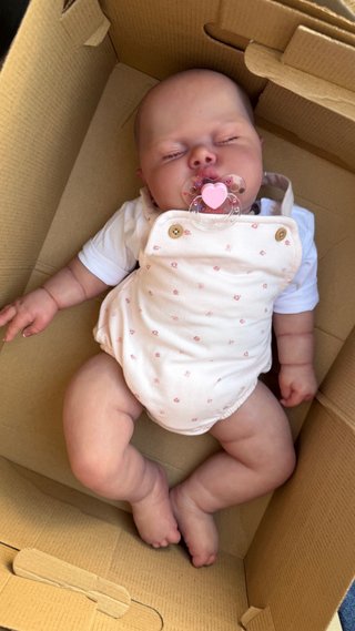 Bebé Reborn 3-4 meses