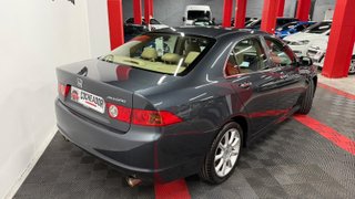 Honda Accord 2.4 Executive Piel Nav Auto