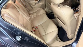 Honda Accord 2.4 Executive Piel Nav Auto