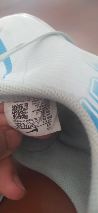 Zapatilla Fútbol Nike Talla 38.5