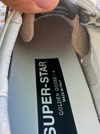 URGE VENDER Golden Goose Superstar Blanco y Dorado