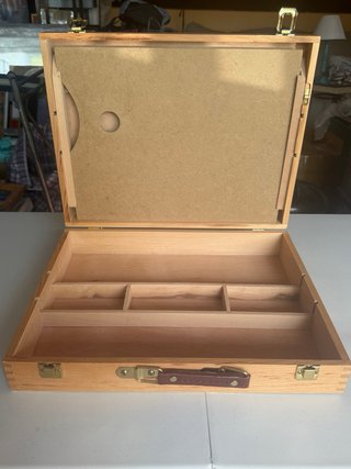 Maletín de pintura de madera