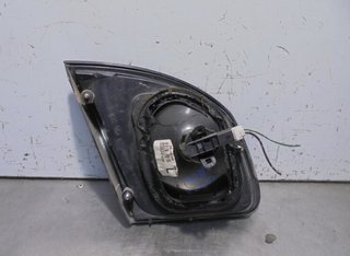 Nissan 4715928 piloto 89020317 primera berlina p11