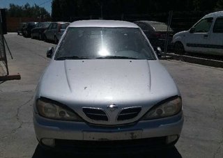 Nissan 4715928 piloto 89020317 primera berlina p11