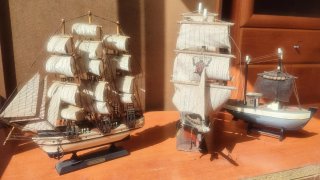 Maquetas de barcos veleros de madera URGE