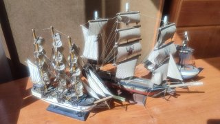 Maquetas de barcos veleros de madera URGE