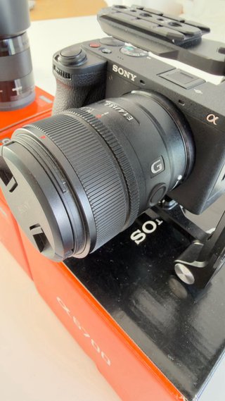 Sony A6700 + 15mm F1.4 G + 50mm F1.8 OSS + Falcam