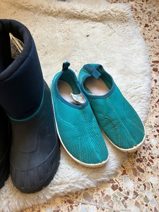 Lote Zapatillas y Botas Niño Talla 34/35