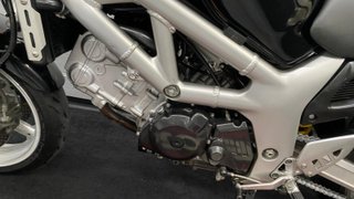 Suzuki SV 650 Naked Negra
