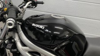 Suzuki SV 650 Naked Negra