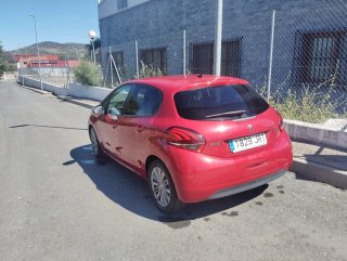 Peugeot 208 2017