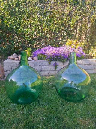 Damajuanas antiguas de vídreo,color verde turquesa