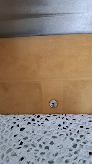 Bolso vintage ante crema con hebilla