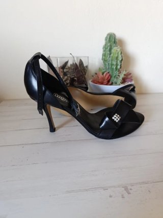 Zapatos negros piel ANGARI talla 39