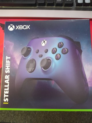 Official Xbox Controller Stelar Shift
