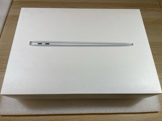 MacBook Air M1 2020 8GB 256GB Plata Batería 100%
