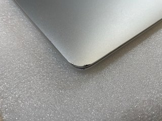 MacBook Air M1 2020 8GB 256GB Plata Batería 100%