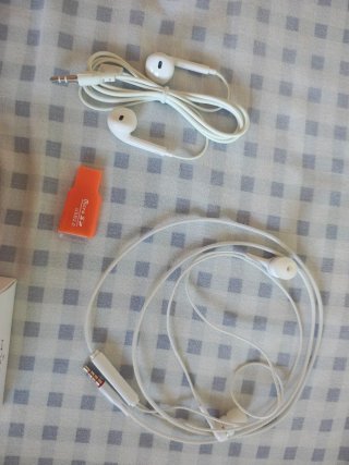 Reproductor MP4 Audio Play + Auriculares