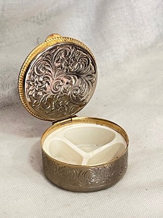 Pastillero decorativo o bolsillo