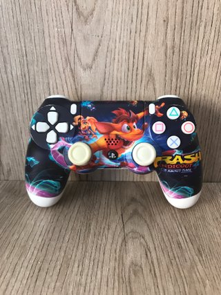 Mando PS4 Crash Bandicoot Edición Limitada