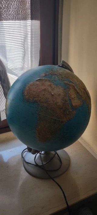 Mappamondo luminoso