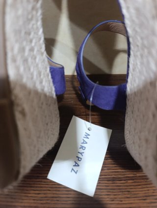 Zapatos cuñas morados 37
