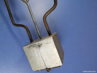 Molde para plomos de pesca
