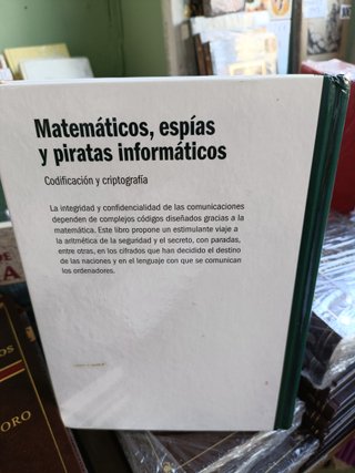 MATEMATICOS, ESPÍAS Y PIRATAS INFORMATICOS